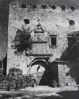 Портал міських воріт (1724) — Володимир Ольхомяк