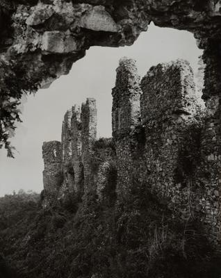 Ruins of the Сastle of the 16th c. — Volodymyr Olkhomiak