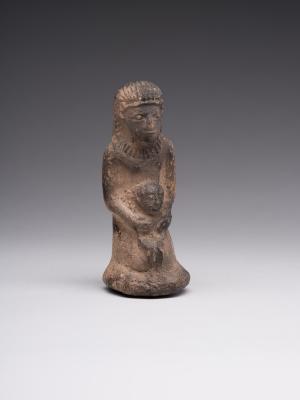 Sculptural Representation of Senenmut and Neferure 3