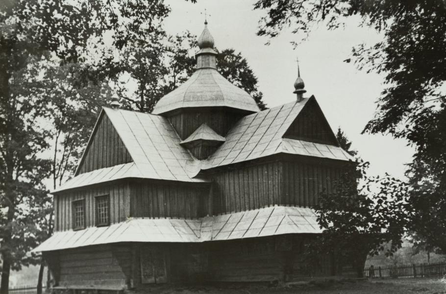 Дерев’яна церква