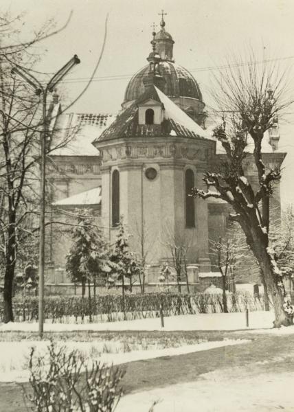Under-Dome Space of St. Lawrence Church