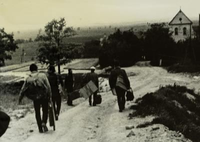 Descent to the Capuchin Monastery — unknown