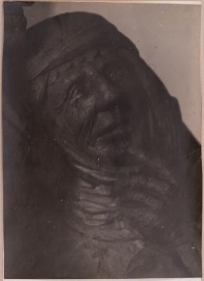 Mykhailo Lezviiev. Collective Farmers. Fragment of a Sculptural Group — unknown